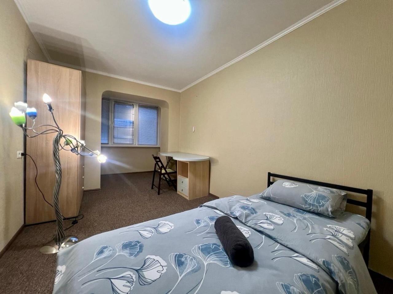 Apartment In The Center Of Kiev Exteriör bild