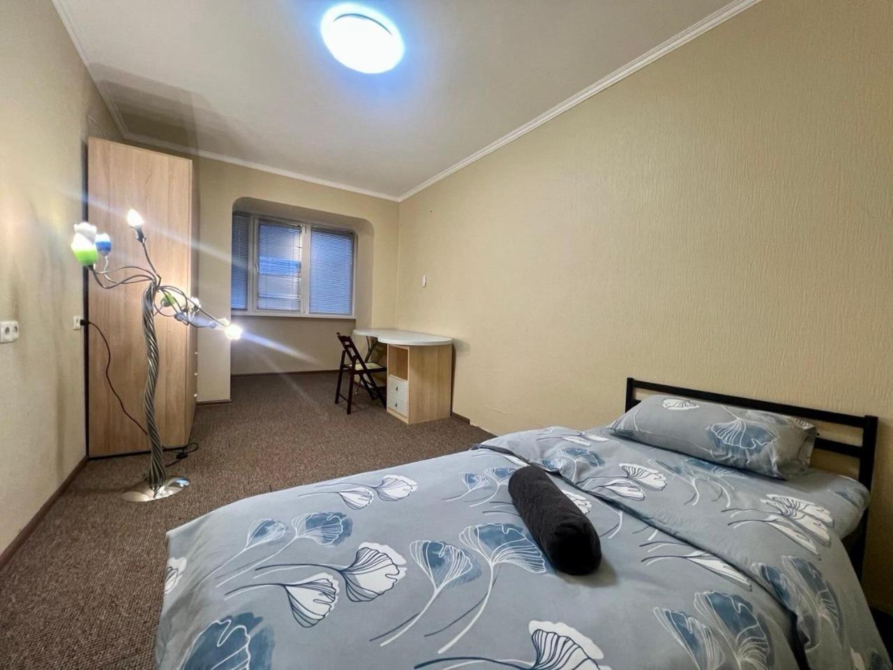 Apartment In The Center Of Kiev Exteriör bild